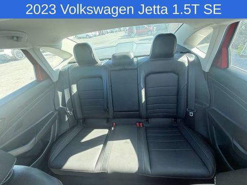 Used 2023 Volkswagen Jetta SE w/ Panoramic Sunroof Package FWD image 14