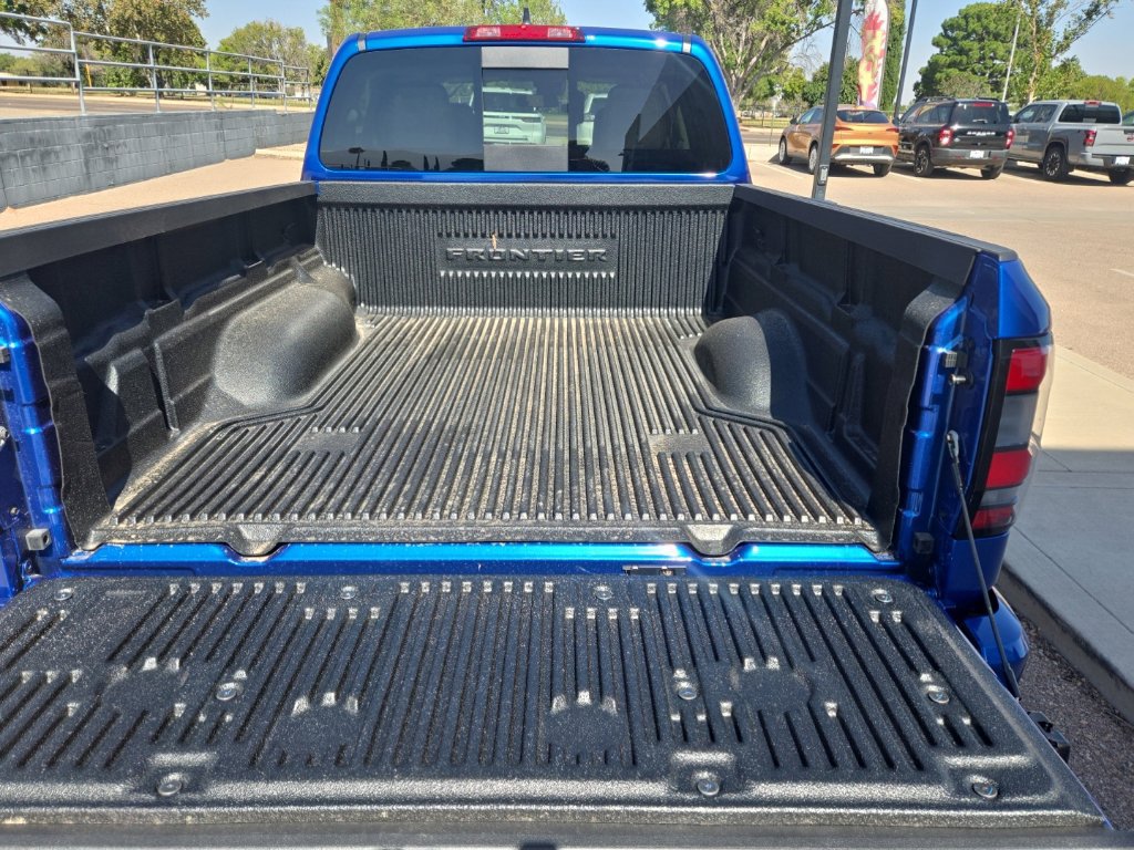 New 2027 Nissan Frontier SV w/ All-Weather Content Package RWD image 32