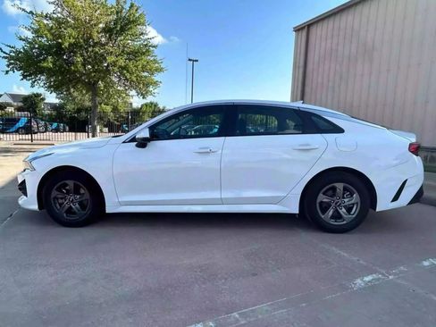 Used 2023 Kia K5 LXS image 4