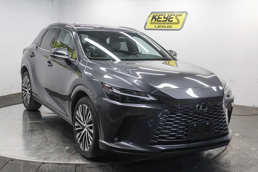 Used 2024 Lexus RX 350 Premium Plus w/ Accessory Package (Z1) FWD image 3