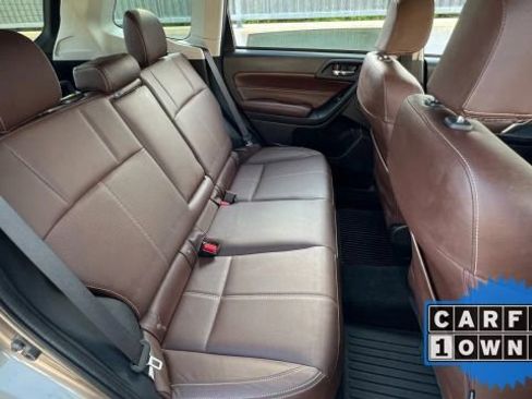 Used 2017 Subaru Forester 2.5i Touring image 21