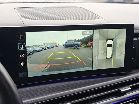 Used 2024 Hyundai Santa Fe Limited image 22