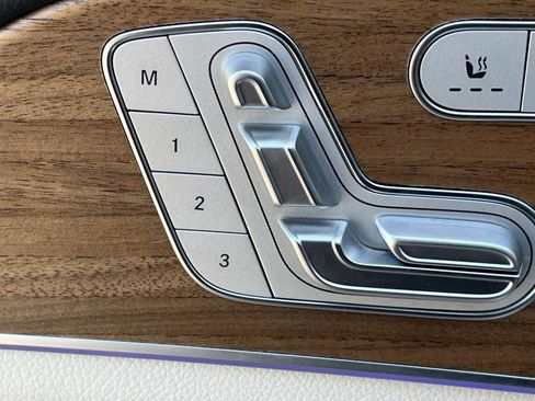 Certified 2024 Mercedes-Benz GLE 450 4MATIC image 19