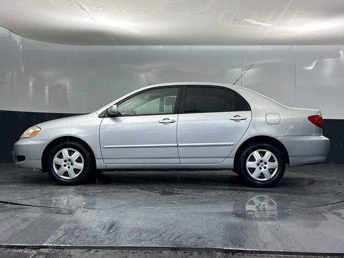 Used 2007 Toyota Corolla LE image 6
