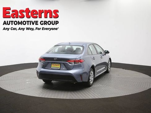 Used 2025 Toyota Corolla LE FWD image 35