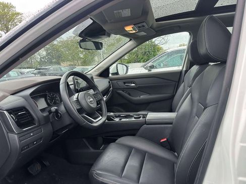 Used 2023 Nissan Rogue SL w/ SL Premium Package AWD/4WD image 15
