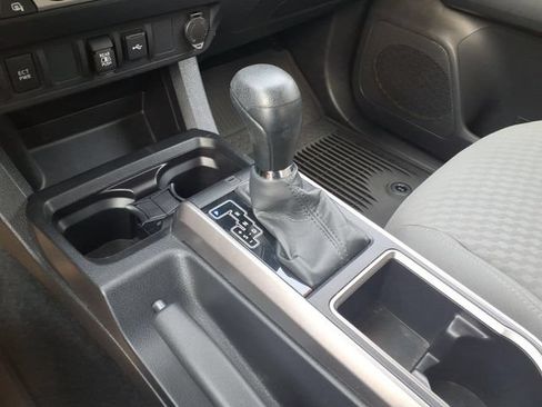 Used 2023 Toyota Tacoma SR5 w/ Technology Package RWD image 15