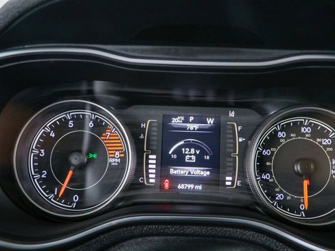 Used 2021 Jeep Cherokee Latitude Lux AWD/4WD image 15