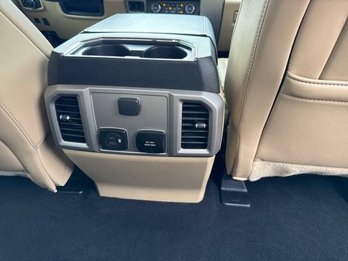 Certified 2020 Ford F350 Lariat w/ Lariat Ultimate Package AWD/4WD image 28