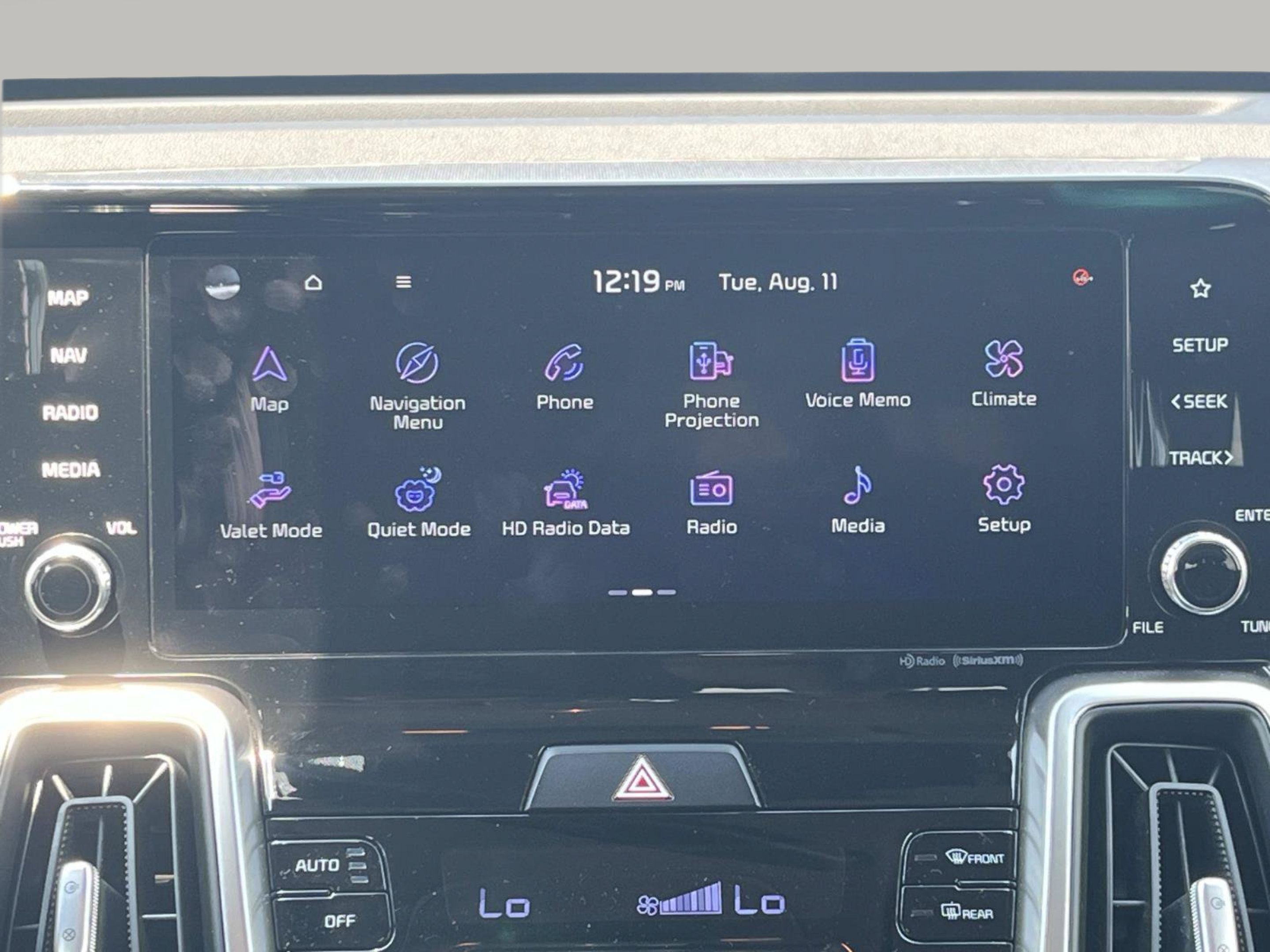 Used 2023 Kia Sorento S FWD image 11