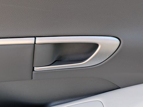 Used 2025 Hyundai Sonata SEL FWD image 29