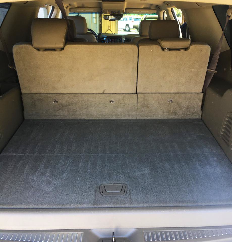 Used 2017 Chevrolet Suburban Premier w/ Max Trailering Package RWD image 18