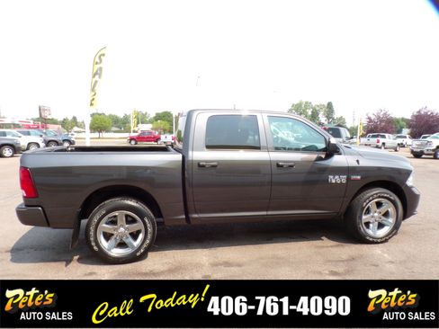 Used 2017 RAM 1500 Express w/ Express Value Package image 5