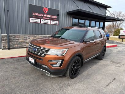 Used 2017 Ford Explorer XLT w/ Equipment Group 202A