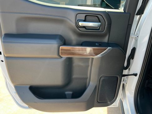 Certified 2022 Chevrolet Silverado 1500 LT Trail Boss w/ Safety Package image 19