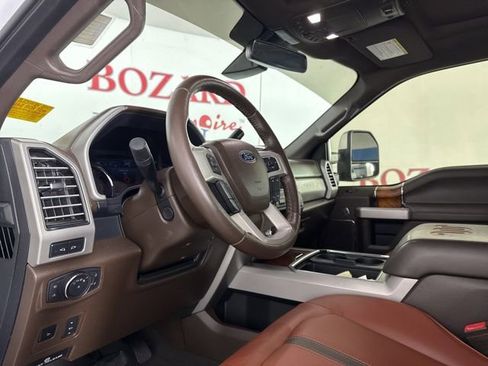 Used 2019 Ford F350 King Ranch w/ King Ranch Ultimate Package image 12