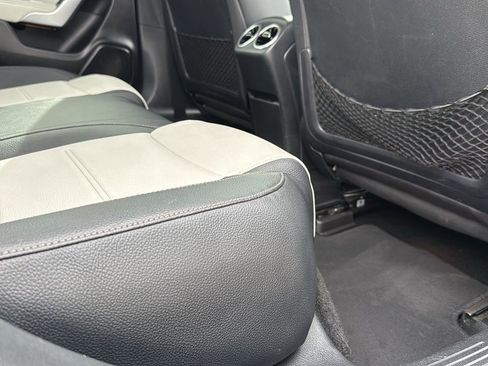 Used 2019 Mercedes-Benz A 220 4MATIC image 27
