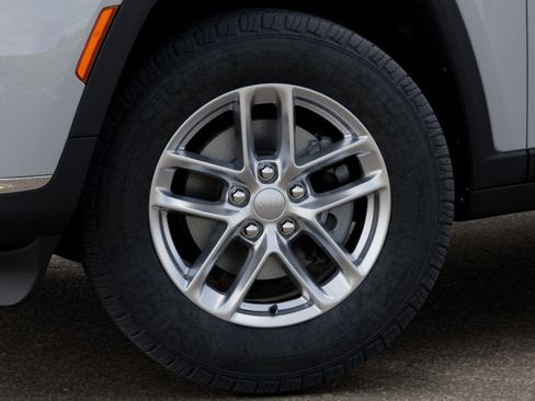 New 2025 Jeep Grand Cherokee L Laredo w/ Luxury Tech Group I image 23