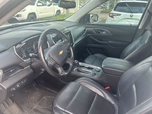 Used 2019 Chevrolet Traverse Premier w/ Redline Edition FWD image 20