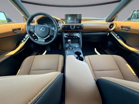 Used 2025 Lexus IS 350 F Sport RWD image 19
