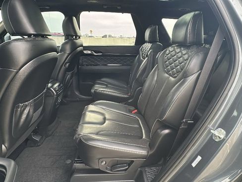 Used 2022 Hyundai Palisade Calligraphy w/ Cargo Package image 32