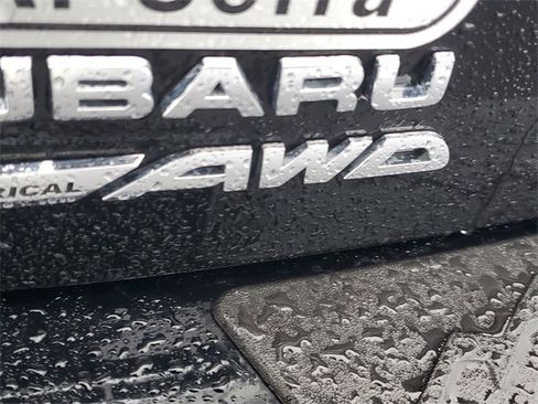 Certified 2025 Subaru Crosstrek 2.0i Premium image 6