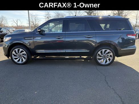 Certified 2022 Lincoln Navigator L Reserve image 2