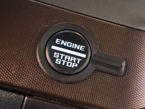 Used 2022 Ford Bronco Outer Banks image 24