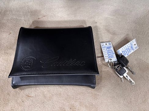 Used 1993 Cadillac Allante image 27