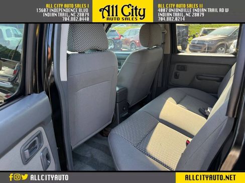 Used 2003 Nissan Frontier SE RWD image 25