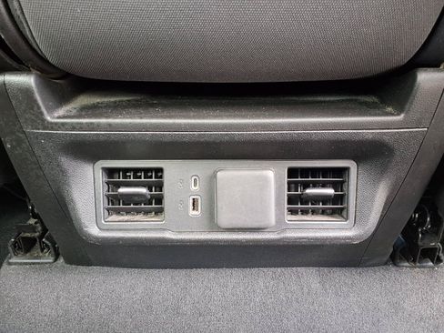 Used 2025 Chevrolet Silverado 2500 LT w/ Convenience Package AWD/4WD image 15