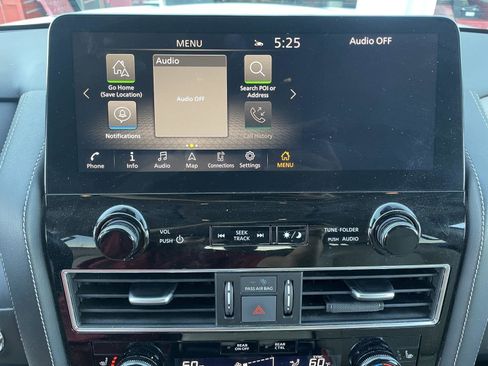 Used 2023 Nissan Armada SL image 18