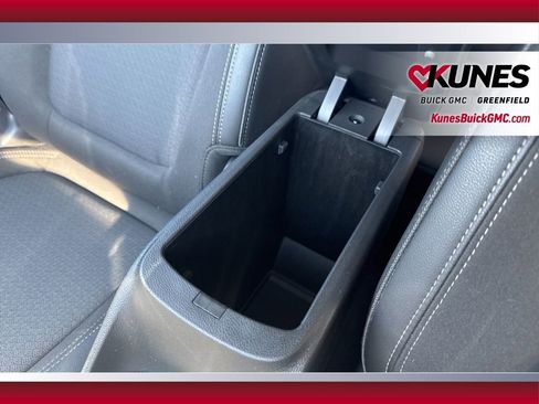 Used 2023 Buick Encore GX Preferred w/ Cold Weather Comfort Package AWD/4WD image 27