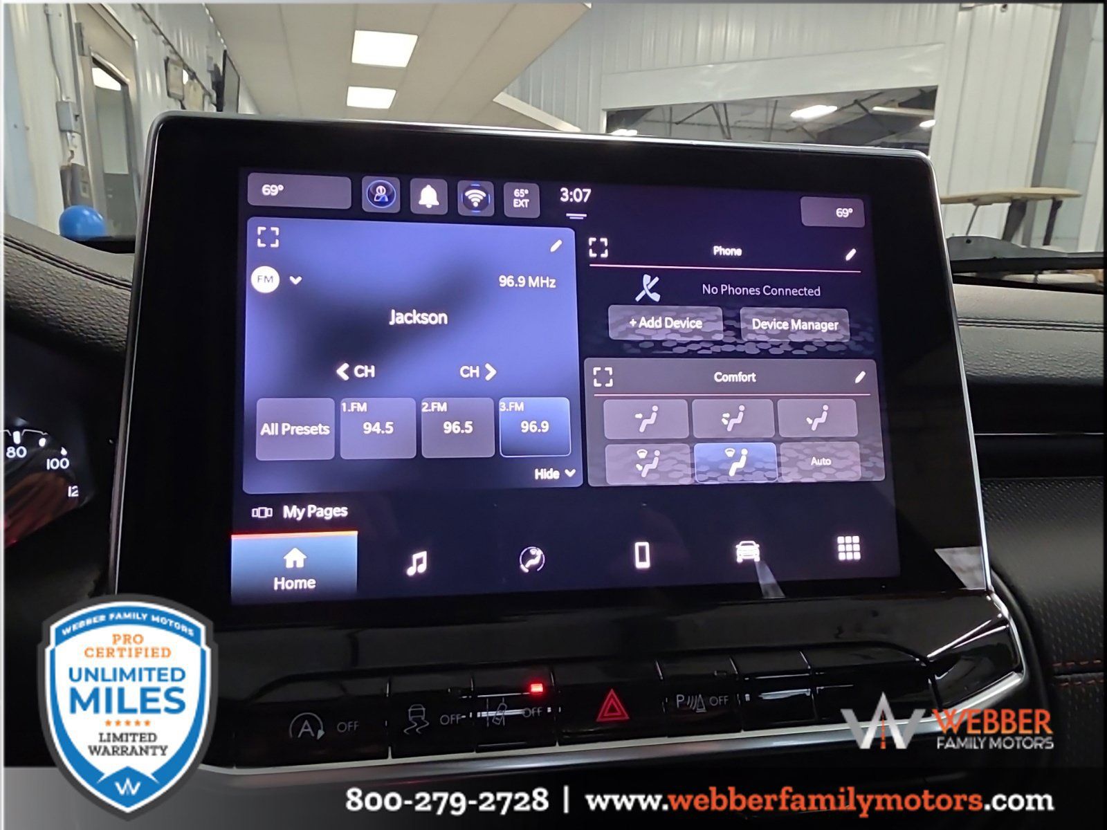 Used 2024 Jeep Compass Trailhawk AWD/4WD image 22