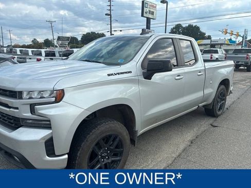 Used 2022 Chevrolet Silverado 1500 RST w/ LPO, Blackout Package AWD/4WD image 2