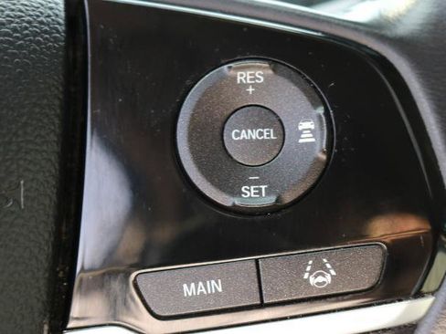 Used 2018 Honda Odyssey EX-L image 12