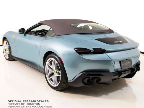 Certified 2025 Ferrari Roma Spider image 19