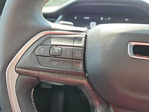 Used 2024 Jeep Grand Cherokee L Limited w/ Luxury Tech Group II AWD/4WD image 22