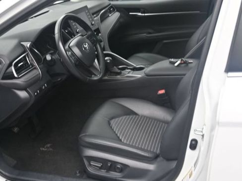 Used 2024 Toyota Camry SE FWD image 16