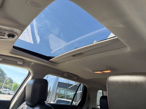 Used 2015 GMC Terrain SLT image 30