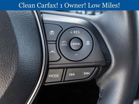 Used 2024 Toyota Corolla Cross XLE w/ Convenience Package image 37