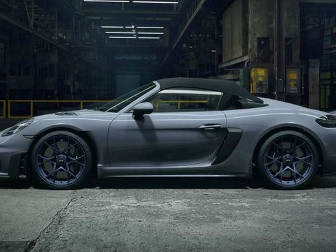 Used 2025 Porsche 718 Boxster Spyder RS image 42