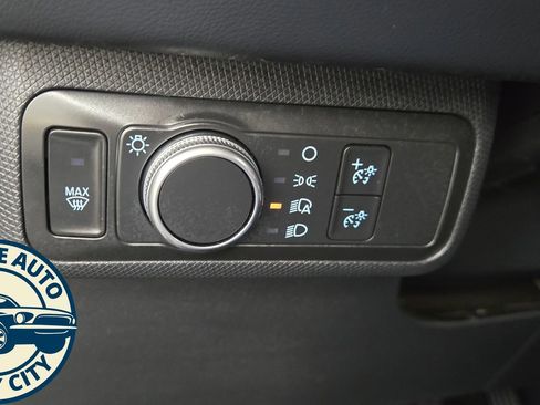 Used 2021 Ford Mustang Mach-E Premium AWD/4WD image 22