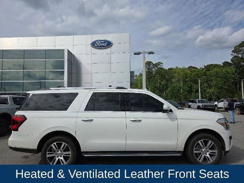 Used 2022 Ford Expedition Max Limited RWD image 2
