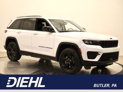 Used 2023 Jeep Grand Cherokee Altitude