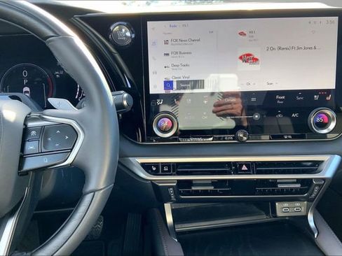 Used 2024 Lexus RX 350 AWD w/ Convenience Package image 6