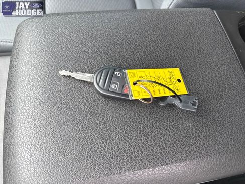 Used 2013 Ford F150 XLT w/ Luxury Equipment Group AWD/4WD image 10