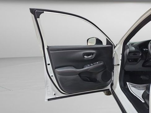 New 2026 Honda HR-V Sport image 27