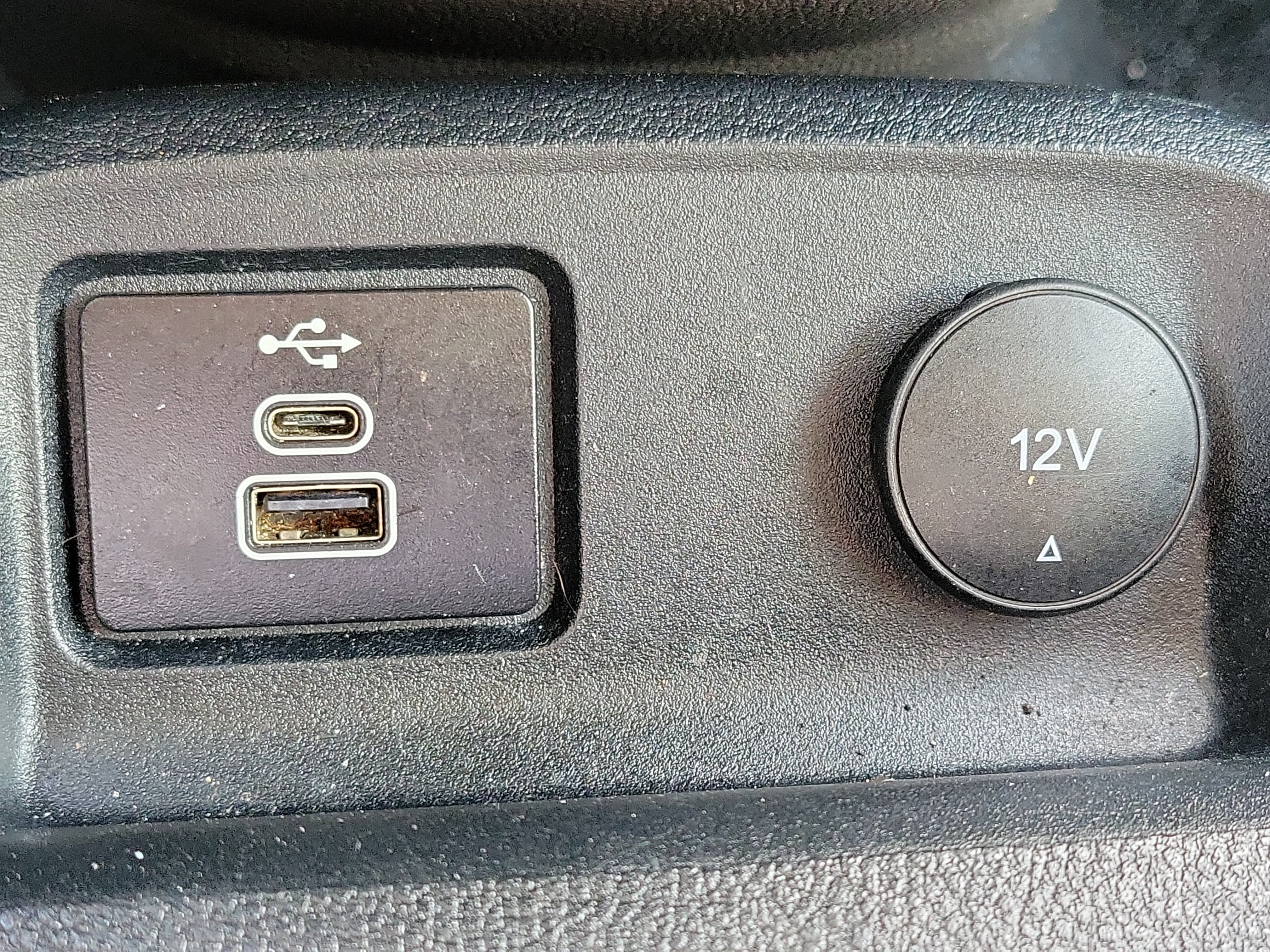 Used 2023 Ford Transit Connect XL FWD image 21