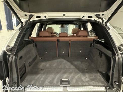 Used 2017 BMW X5 xDrive40e AWD/4WD image 16